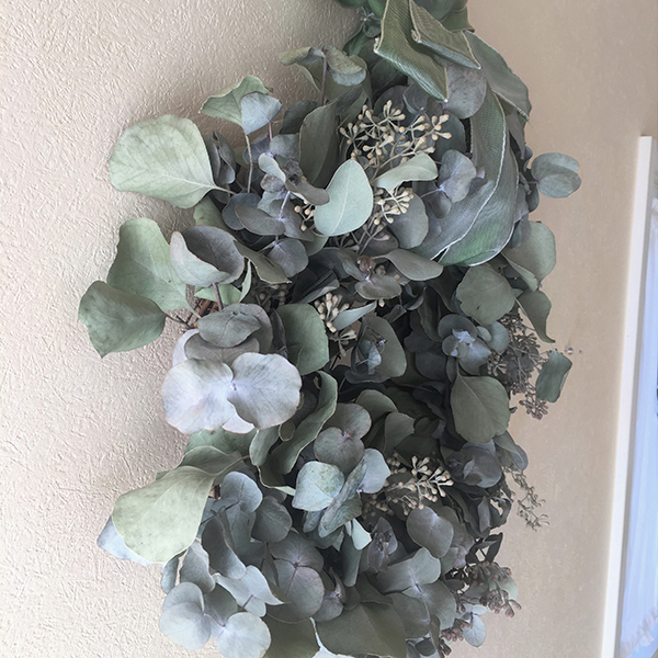 Emスタイル株式会社 リボンユーカリリース